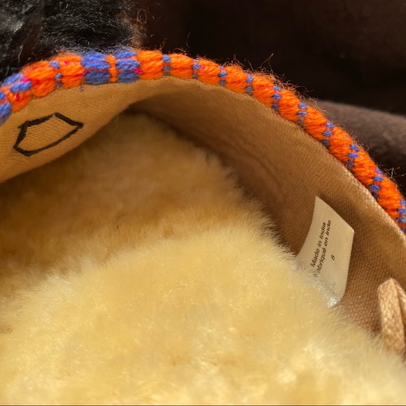 Slippers - Picture 4 of 6